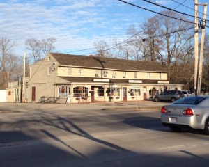 The left side of this building in Marshfield Center was built in the late 17th century. In 1773 it was an Ordinary owned by John Bourne and housed a store of tea which was burned by Marshfield patriots.
